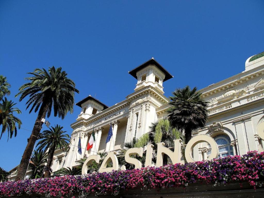 Casa Vacanza Rossella San Remo Exterior foto